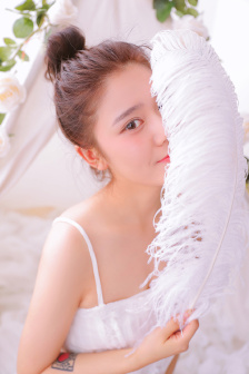 《漂亮的女邻居在线观看
