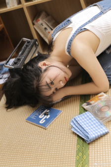 丹麦裸体纪录片